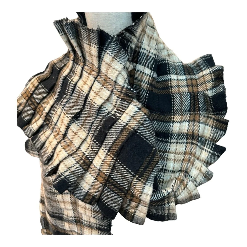 Echo Black Brown Beige Plaid Ruched Cozy Winter Cold Weather Scarf